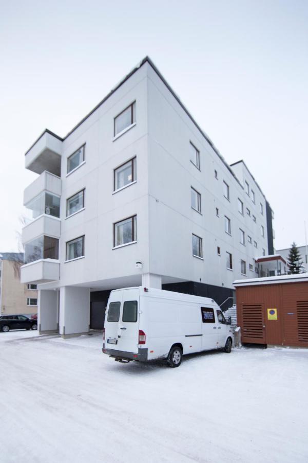 Aurora Riverside Apartment 罗瓦涅米 外观 照片